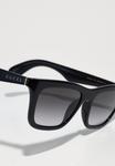 Солнцезащитные очки Gucci Sunglasses, Black/Smoke/Black - фото 4