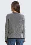 Джемпер TOM TAILOR PULLOVER MIT RUNDHALSAUSSCHNITT, Black/White Plaited Knit/Black - фото 3