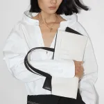 FENDI Латунное ожерелье унисекс золотое - фото 4