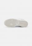 Кеды Nike DUNK, цвет White/Photon Dust White - фото 4