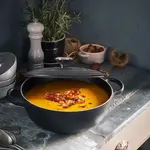 Чугунная кастрюля Le Creuset, матовый черный - фото 3