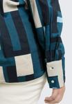 Блуза TOM TAILOR Button-down blouse, Teal Geometric Design/Teal - фото 4