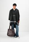 Куртка KARL LAGERFELD ESSENTIAL PACKABLE PONCHO, Black - фото 2