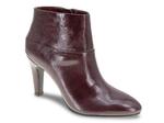 Ботинки BCBGeneration Riverlin Bootie, Dark Cherry Red - фото