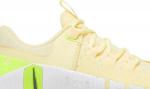 Кроссовки Wmns Free Metcon 5 'Citron Tint Volt', желтый - фото 2