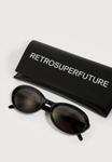 Солнцезащитные очки RETROSUPERFUTURE CHERRY UNISEX, Black - фото 3