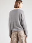 QS Свитер в сером цвете - фото 4
