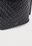 Сумка Tommy Hilfiger SHOULDER BAG, Black - фото 4