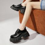 Лоферы женские черно-белые ST&SAT - фото 8