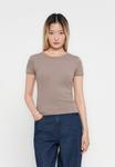Футболка GAP POINTELLE SOLID, Medium Cool Brown/Light Brown - фото 4