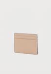 Кошелек Furla CAMELIA CARD CASE, Greige/Grey - фото 2