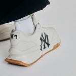 Кроссовки MLB Chunky Runner Basic Yankees 'Beige White Navy', белый - фото 11