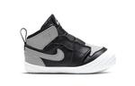 Сандалии Jordan 1 Crib Bootie Black Medium Grey I - фото 2
