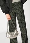 Тканевые брюки ONLNANCY WIDE PANT ONLY, темно-зеленый - фото 3
