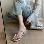 Шлепанцы женские Yeezyy Reezy, белый - фото 8