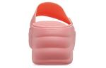 Шлепанцы и сланцы Crocs Skyline Slides 'Guava' Women's - фото 5