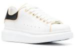 Кроссовки oversized leather sneakers 'white black' Alexander Mcqueen, белый - фото 2