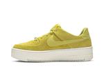 Кроссовки Nike Wmns Air Force 1 Sage Low 'Celery', желтый - фото 3