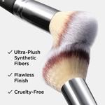 Кисть Heavenly Luxe Complexion Perfection Brush #7 IT Cosmetics - фото 5