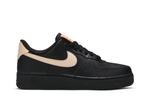 Кроссовки Nike Wmns Air Force 1 '07 LE 'Black Crimson Tint', черный - фото