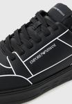 Кроссовки Emporio Armani Trainers, Black/Off White/Black - фото 6