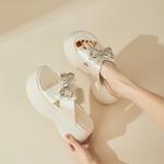 Шлепанцы и сланцы DAPHNE Slide Slippers Women's - фото 9