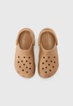 Мюли BAE - Clogs Crocs, коричневый - фото 4
