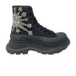 Ботинки Alexander McQueen Wmns Embellished Tread Slick Boot Black Silver, черный - фото