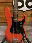 Бас-гитара Fender Player II Precision - Кораллово-красный - фото 3