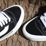 Knu Skool Black White Vans, черно-белая - фото 10