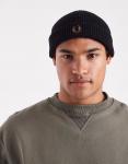 Вафельная шапочка черного цвета Fred Perry - фото
