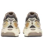 Saucony ProGrid Omni 9 'Gold' - фото 4