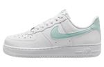 Женские кроссовки для скейтбординга Nike Air Force 1 - фото