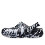 Кроссовки classic lined clog outdoor sandals 'marbled white black' Crocs, белый - фото