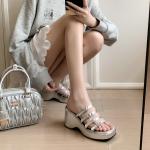 Шлепанцы женские Yeezyy Reezy, серебряный - фото 7