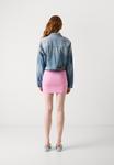 Джинсовая куртка CROP TRUCKER JACKET Tommy Jeans, цвет Denim Light - фото 4