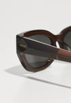 Солнцезащитные очки Burberry Sunglasses, Brown - фото 5