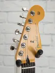 Fender Player II Stratocaster - Кораллово-красный - фото 3