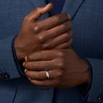 Классическое обручальное кольцо из платины (5 мм) Blue Nile - фото 3