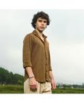 Мужская рубашка с тактильной гофрировкой Campus Sutra, Brown - фото 2