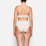 Бюстгальтер scoop SKIMS Cotton Jersey, цвет Bone - фото 4