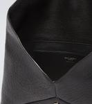 Кожаный клатч с монограммой Saint Laurent, черный - фото 4