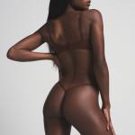 Микро-стринги SKIMS, цвет cocoa - фото 3