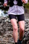 ЖЕНСКИЕ ШОРТЫ TRAIL RUNNING EMBOSS TIGHT - ЧЕРНЫЙ/БРОНЗОВЫЙ Evadict - фото 17