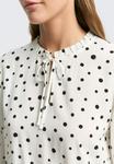 Блуза TOM TAILOR DENIM Blouse, Small Offwhite/Black Dot Print/Off-White - фото 4