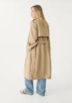 Пальто-тренч FLOWING  Stradivarius, бежевый - фото 3