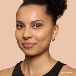 Невесомая тональная основа SPF 15 BOBBI BROWN, Cool Natural (medium, cool undertones) - фото 3