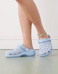 Классические матовые сабо Crocs синего цвета - фото