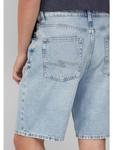 Джинсовые шорты-бермуды в цвете 53Y4_blue QS - фото 4