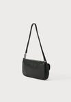 Сумка MICHAEL Michael Kors ZOE POUCHETTE, Black - фото 4